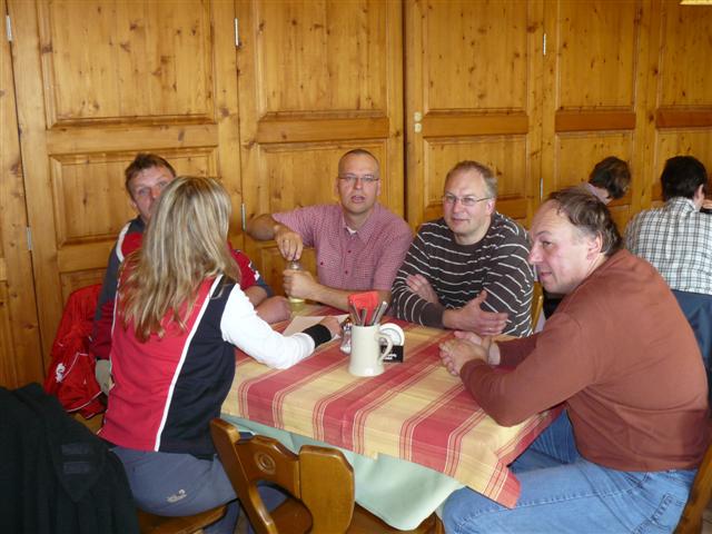 618x457 pixels (59K)